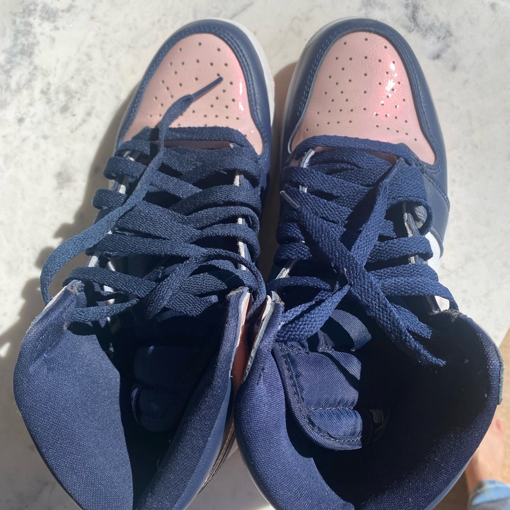 Nike Women's Sneakers - Navy, Pink, and White - Picture 4 of 7